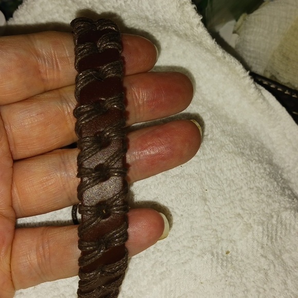 Handmade Leather Unisex Bracelet - Picture 1 of 4